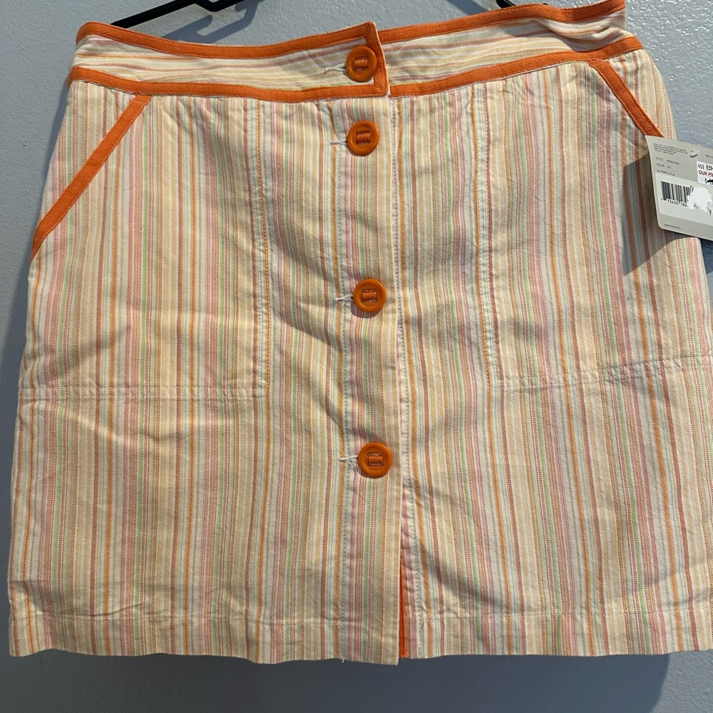 Liz Claiborne NWT size 8/M striped skirt skort